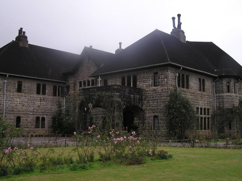 Adisham Bungalow: A Tudor Manor in the Hills of Haputale