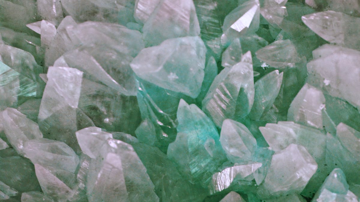 Aquamarine: The Sea-Blue Gem of Sri Lanka
