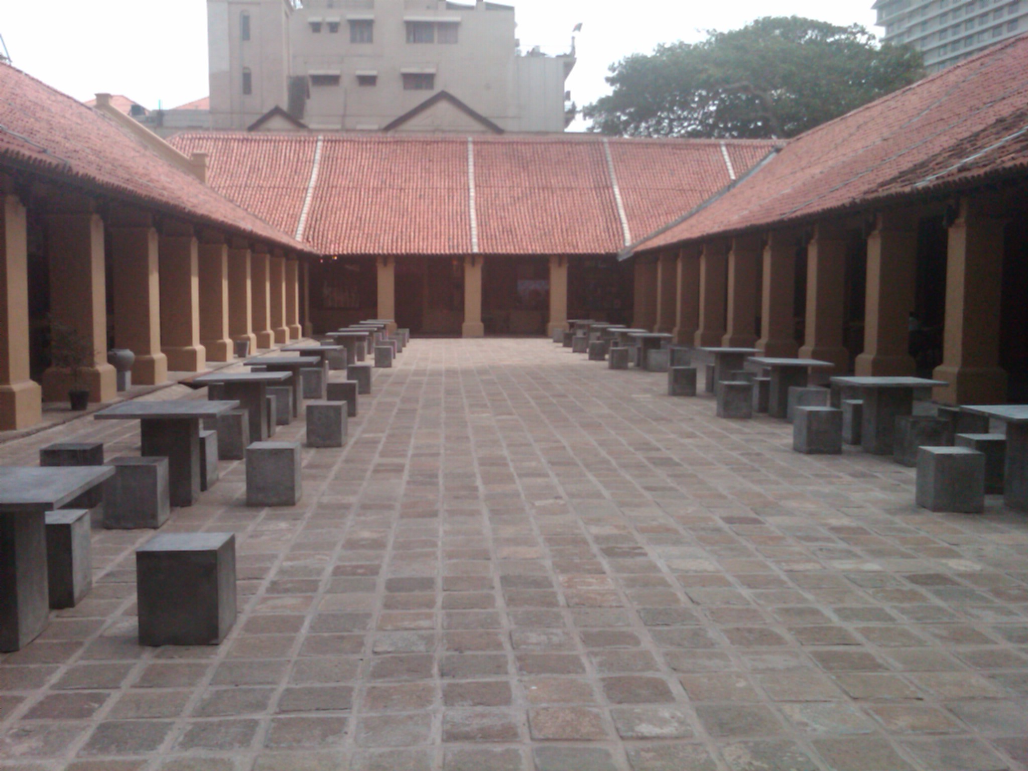 Dutch Hospital Shopping Precinct: Colombo's Colonial Dining Hub