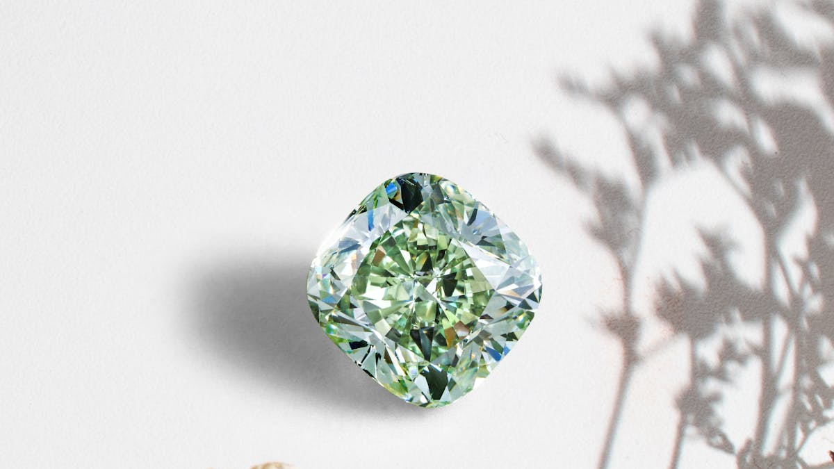 Peridot: The Olive-Green Gem of Sri Lanka