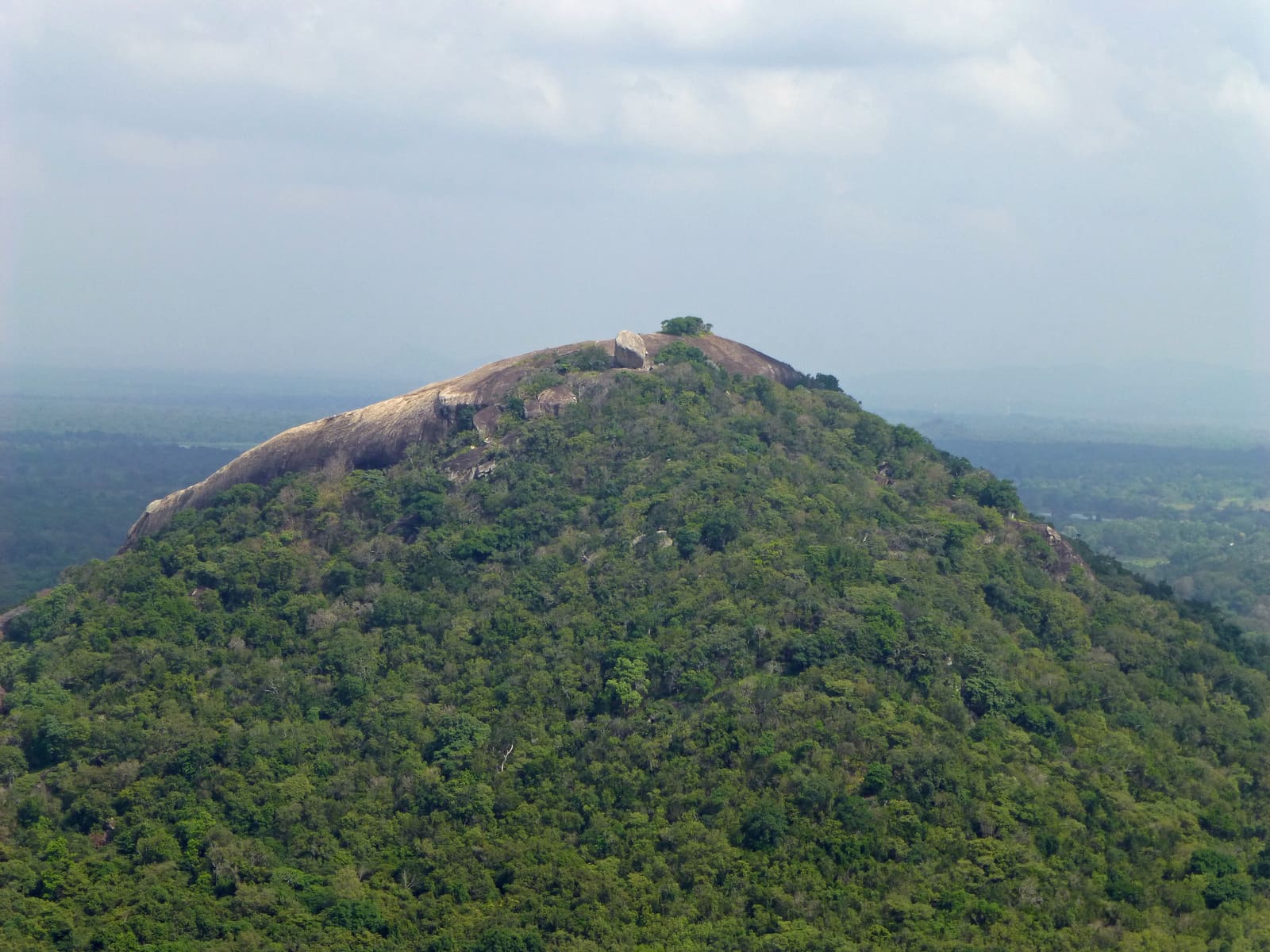 Pidurangala Rock: The Best View of Sigiriya