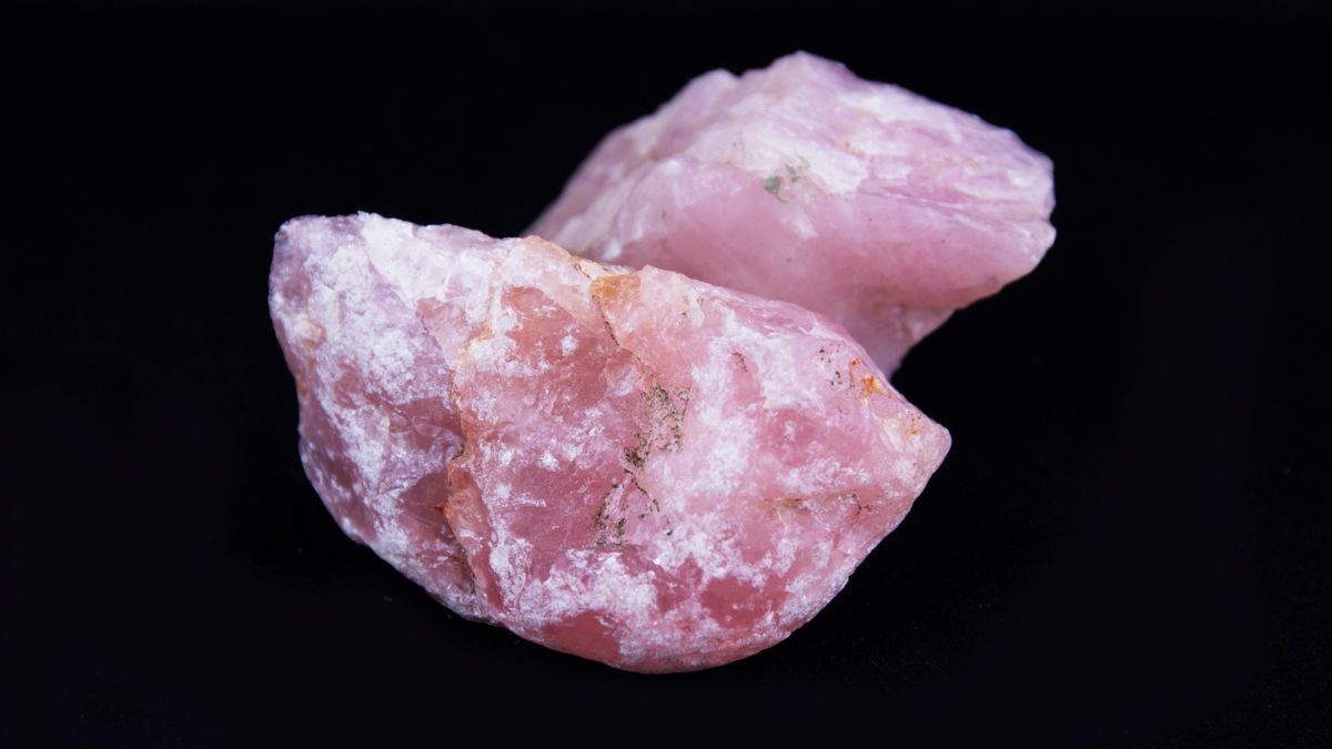 Pink Sapphire: Sri Lanka's Romantic Corundum