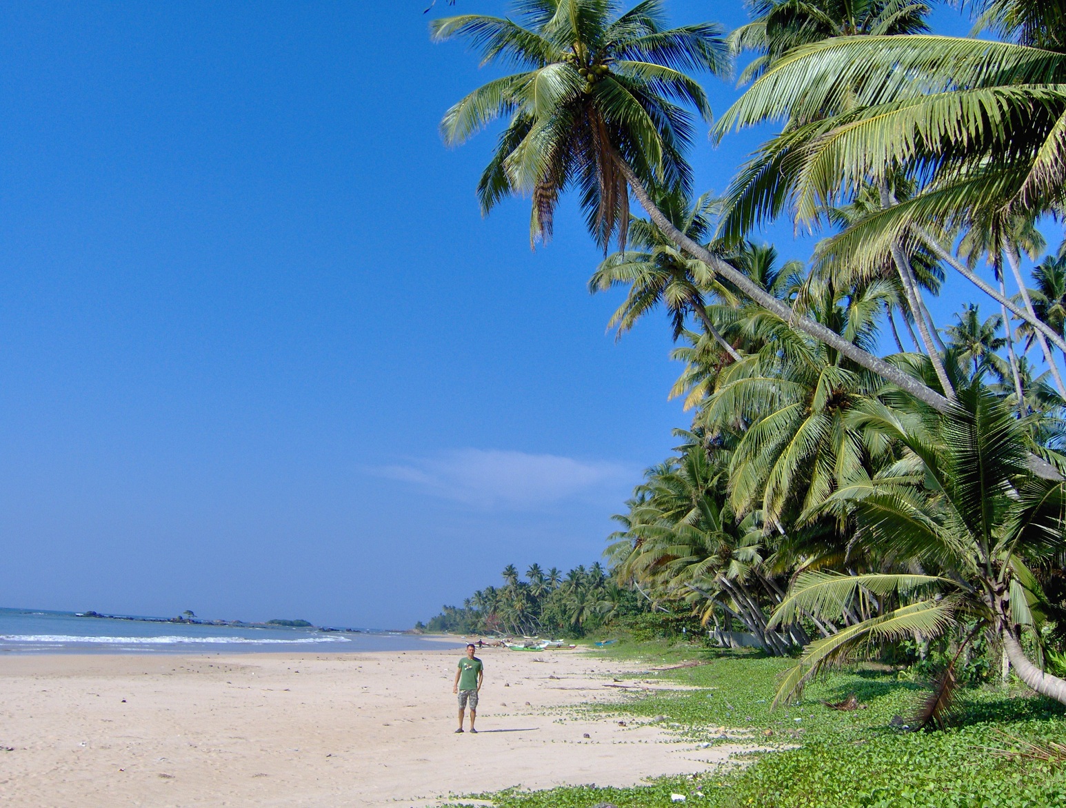 Polhena Beach: Matara's Natural Reef Pool