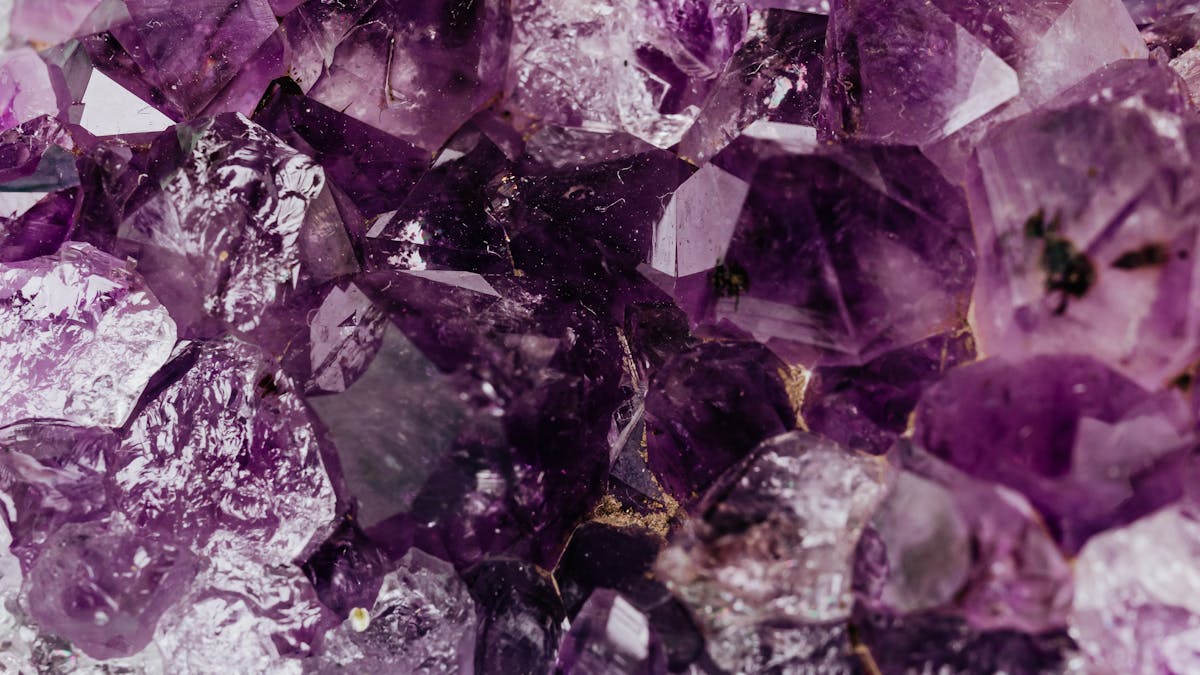 Taaffeite: The Gem First Found Already Cut — From Sri Lanka