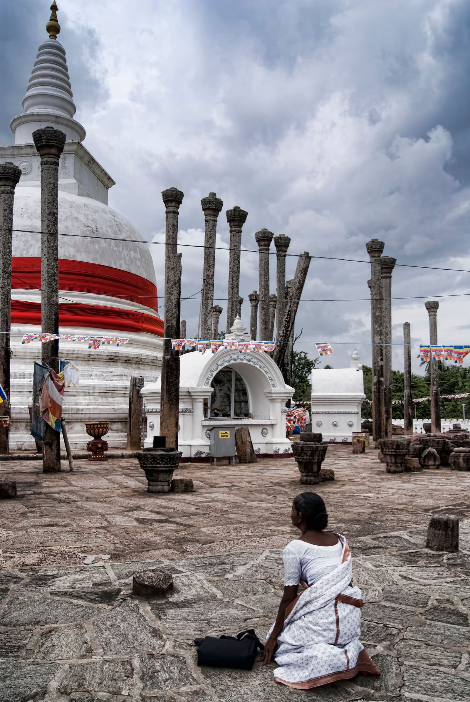 Thuparamaya: Sri Lanka's First Stupa